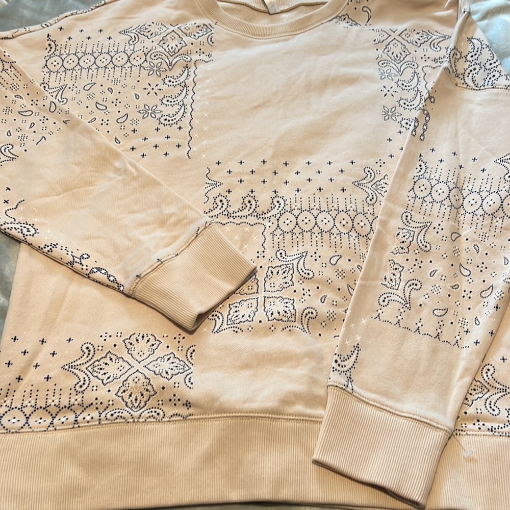 Fabletics sweater - Picture 3 of 9